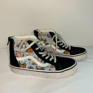 Vans Old Skool Garden Floral Sk8-Hi Girls shoes 
Size 2